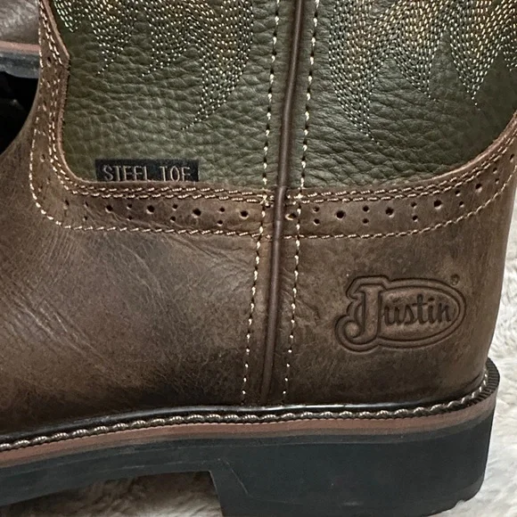 Justin Boots Dark Brown Western Boots - Picture 4 of 7
